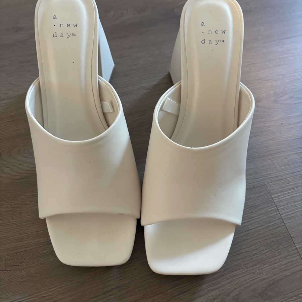 A New Day Women's Cream Mules